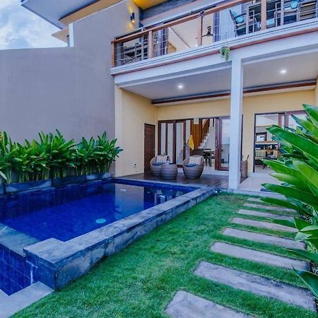 Secret Outlook Lembongan Villa Exterior photo